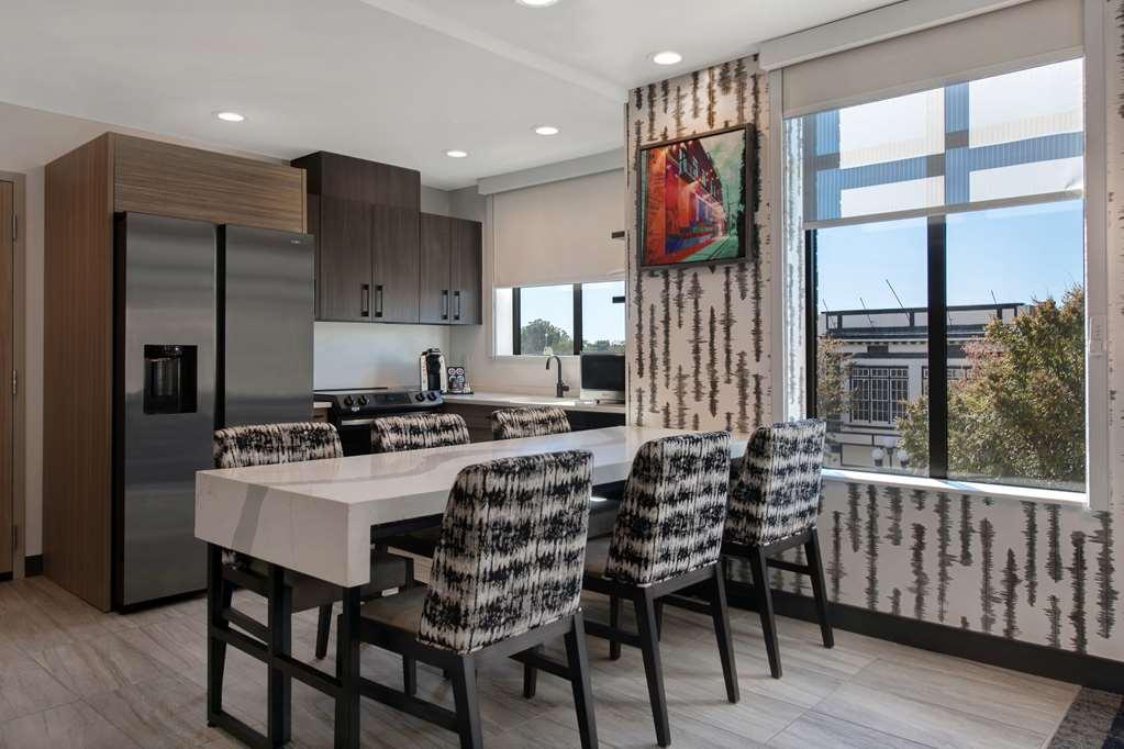 Home2 Suites By Hilton Anderson Downtown Rom bilde